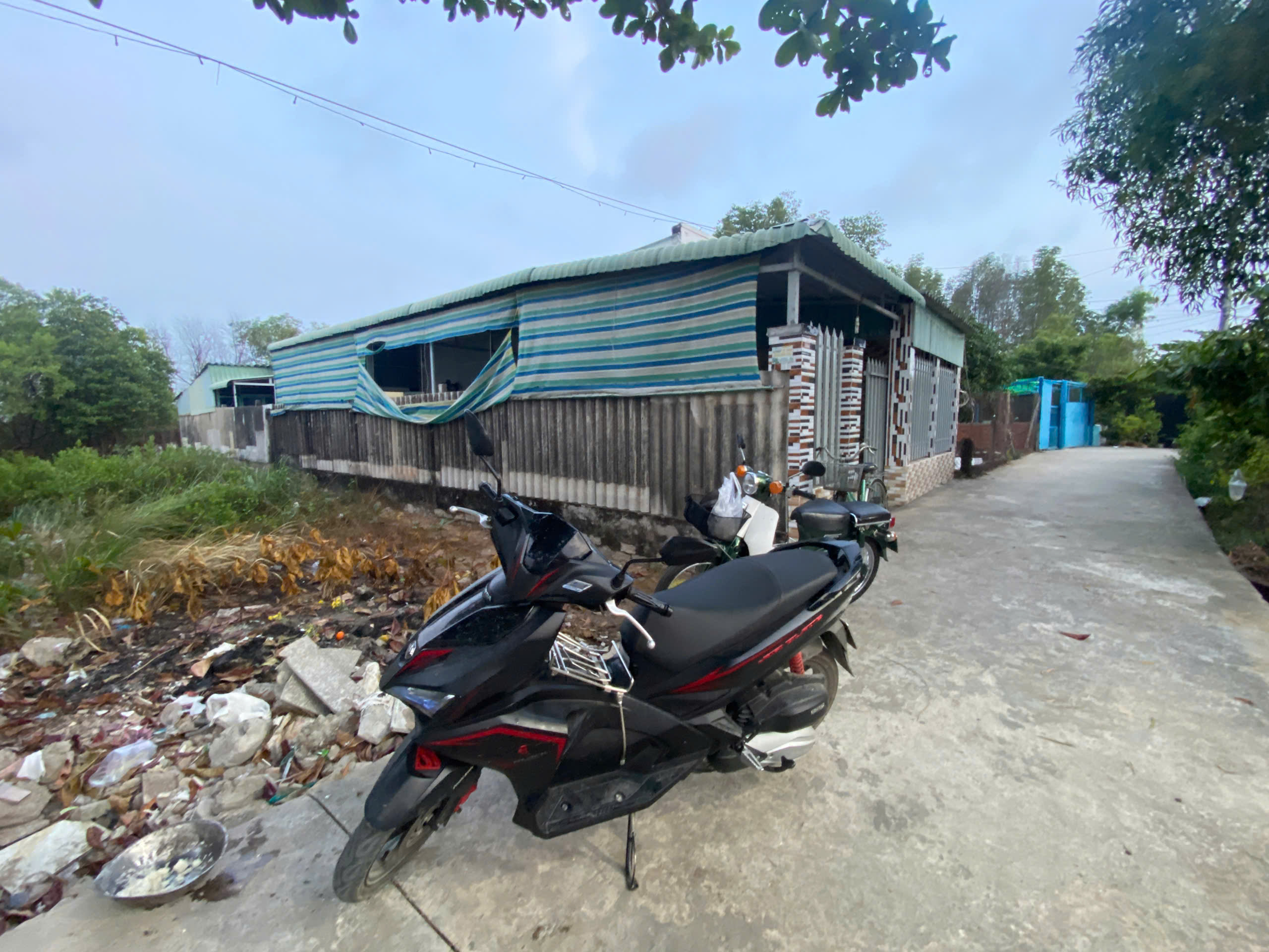 Bán đất hẻm xe ô tô đường Tắc Xuất